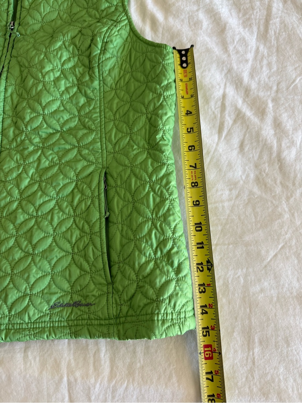 Eddie Bauer Quilted Green Vest - Stand Collar Zip - Picture 7 of 13